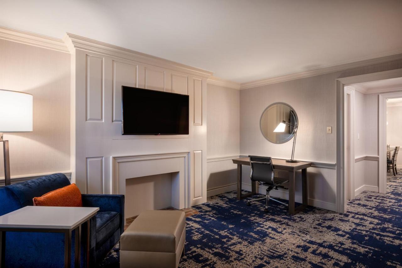 Crowne Plaza Albany - The Desmond Hotel Eksteriør bilde